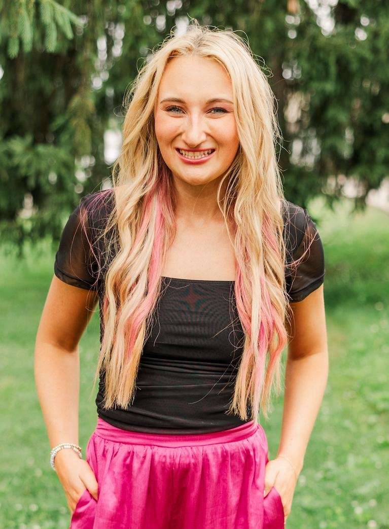 sweetwater dentist | director Lakyn